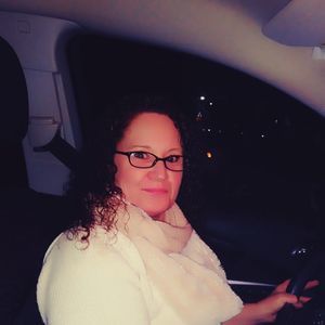 Meet your Posher, Phoebe